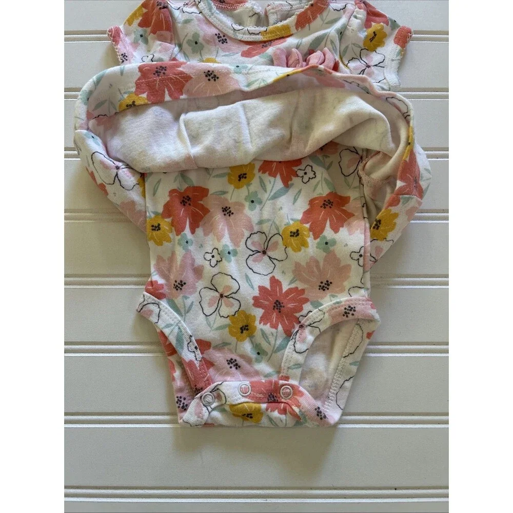 Child Of Mine by Carters Baby Girl 0-3 Months Floral Snap Romper Summer Pink